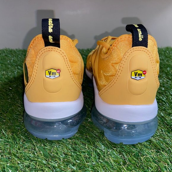 Womens Nike Air Vapormax Plus Go The Extra Smile Pollen Yellow DO5874-700 Size main image 7
